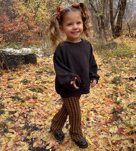 Kenzie Lunt, Toddler Fall Outfits Girl, Toddler Ootd, Mom Dr, Toddler Girl Halloween, Toddler Girl Fall, Fall Baby Clothes, Twin Outfits, Toddler Fall