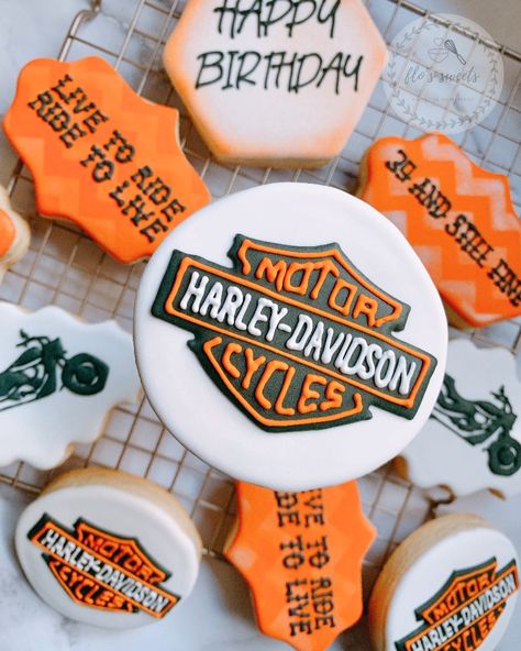 Harley Davidson 50th Birthday Party, Harley Davidson Cookies, Harley Cookies, Racing Cookies, Motorcycle Cookies, 50th Birthday Cakes For Men, 3rd Birthday Party For Boy, Harley Davidson Cake, Motorcycle Birthday