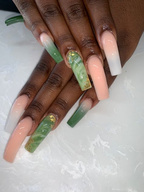 Green Full Set Nails, Hombre Nails Ombre Summer, Green Acrilyc Nails, Seafoam Nails, Green Ombre Nails, Seafoam Green Nails, Foil Nail Designs, Mint Green Nails, Sweet 16 Decorations