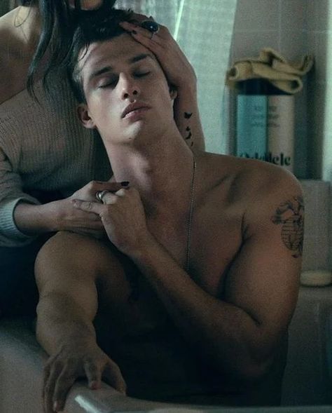 16 Steamy Pics of Nicholas Galitzine From 'Red, White & Royal Blue' Blue Skincare, Facial Exercise, Shifter Romance, Nicholas Galitzine, Yoga Facial, Man Crush Everyday, Book Recs, Luke Evans, The Perfect Guy