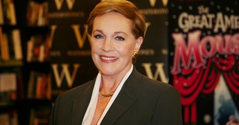 In an exclusive interview with Closer Weekly, beloved star Julie Andrews' granddaughter Kayti Edwards shares memories of growing up with her famous grandmother. Kayti, 41 — the child of Jennif… Blake Edwards, Julie Andrews, Adopting A Child, Helping The Homeless, Family Time, Growing Up, Interview, Actresses