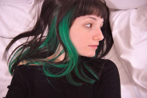 my new alpine green holiday hair Green Underlayer Hair, Jellyfish Cut, Cosmetic Aesthetic, Elf Hair, Green Hair Girl, Peacock Hair, Alpine Green, Tatty Devine, Holiday Hair