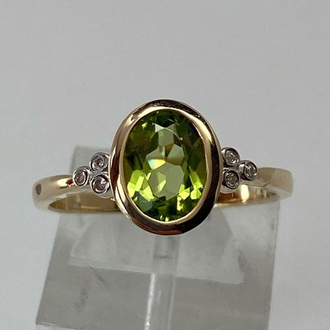 Peridot jewelry