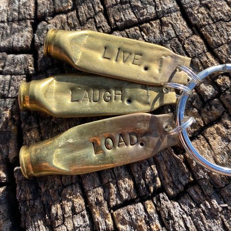 Shell Casings Crafts Diy, Bullet Shell Crafts, Diy Craft Gifts, Shell Casings Crafts, Diy Hunting, Bullet Casing Crafts, Shotgun Shell Crafts, Bullet Keychain, Hunting Crafts