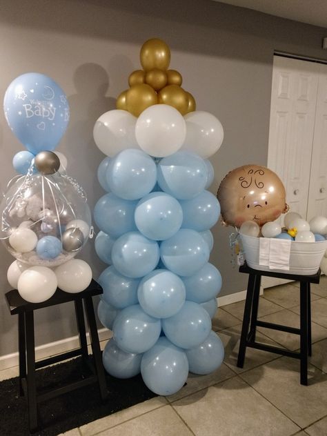 Balloon Bottle Decoration, Bottle Balloon Decoration, Baby Bottle Decorations, Baby Shower Recuerdos, Bathtub Gifts, Baby Boy Balloons, Baby Shower Balloon Decorations, Balloon Company, Diy Baby Shower Decorations