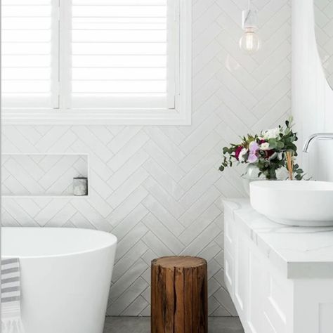 Herringbone Bathroom, Herringbone Tile Bathroom, White Herringbone Tile, Subway Tiles Bathroom, Herringbone Tile, White Subway Tile, Bathroom Wall Tile, Ceramic Wall Tiles, Home Interiors