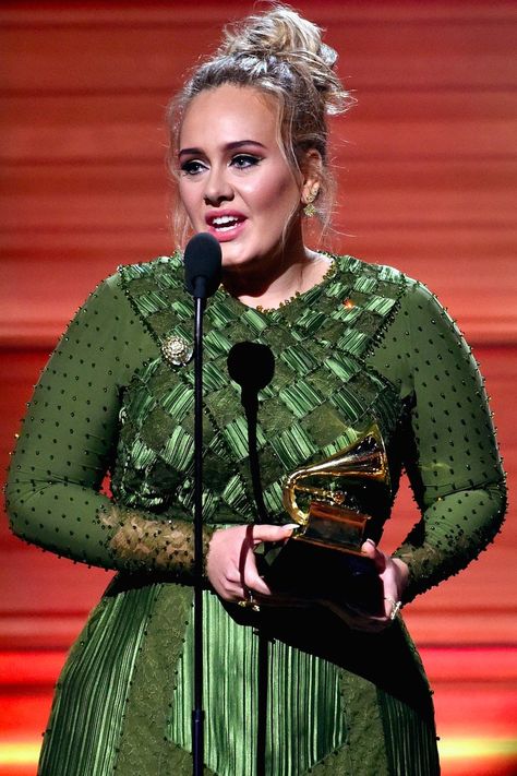 Adele Grammys, Grammys 2017, Adele Photos, Beyonce Album, Accessory Inspo, Celebrity Pics, Album Of The Year, Red Carpet Ready, Hollywood Fashion