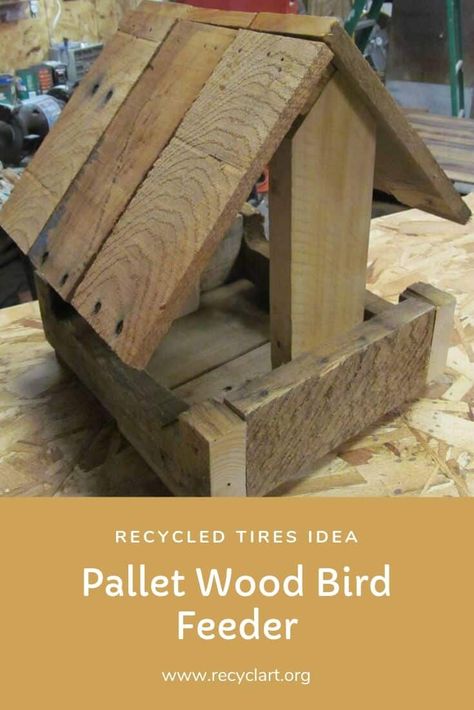 Pallet Wood Bird Feeder • 1001 Pallets Wood Bird Feeder, Wooden Bird Feeders, Bird Tables, Bird House Feeder, Garden Pallet, Pallet House, Pallet Project, Diy Bird Feeder, Into The Wood