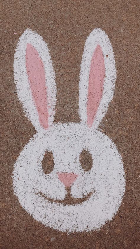 Easter Sidewalk Chalk Art Ideas, Easy Chalk Drawings Step By Step, Bunny Chalk Art, Easy Chalk Drawings Ideas, Easy Things To Draw With Chalk, Easter Chalk Art, Chalk Ideas Easy, Chalk Bunny, Easy Sidewalk Chalk Art