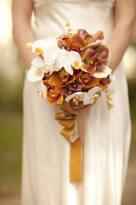 bride holds white and brown bouquet - wedding decor inspiration shoot - wedding invitation designed by Zenadia Designs Orchid Wedding Theme, Coral Wedding Decorations, Rose Gold Bouquet, Orchid Bouquet Wedding, Bronze Wedding, Orchid Bouquet, Bridal Bouquet Fall, Wedding Bouquets Bride, Wedding Photo Gallery