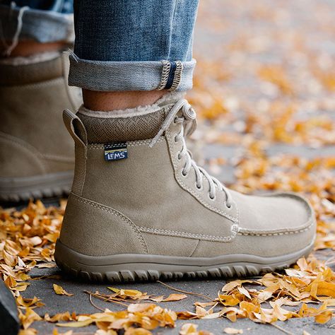 Everyday Winter Shoes, Fall/winter Shoes, Lems Shoes, Neutral Vibes, Interesting Clothing, Dress Everyday, Pinterest Wardrobe, Winter Footwear, Bing Bong