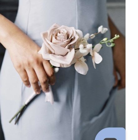 Small Bouquet For Mother Of The Bride, Single Long Stem Rose Bridesmaid, Mother Of Bride Flowers Ideas, Mother Of The Bride Flowers Ideas, Single Rose Bridesmaid Bouquet, Single Flower Bridesmaid, Single Flower Bridesmaid Bouquet, Single Stem Bridesmaid Bouquet, Mother Of The Bride Bouquet