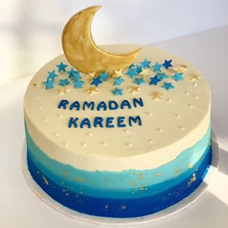 Ramadan Cake, Ramadan Desserts, Eid Cake, Tasty Cake, Rectangle Cake, Chocolate Ganache Frosting, Moist Carrot Cakes, Ganache Frosting, Beautiful Birthday Cakes