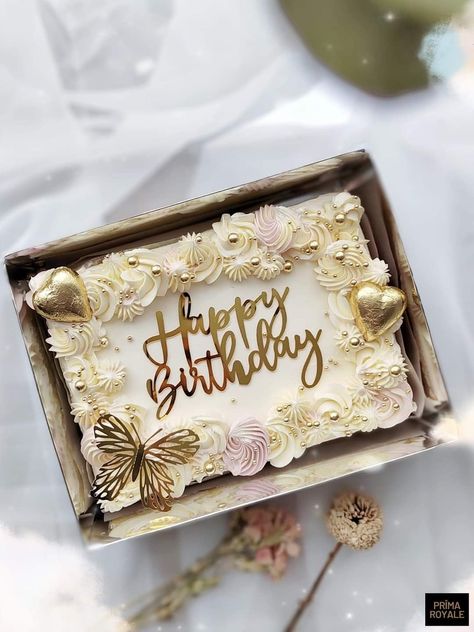 Pretty Birthday Cakes Rectangular, Rectangular Cake Designs, Full Sheet Cake Designs, Square Cake Design Birthdays, Square Birthday Cake Ideas, Elegant Sheet Cake Designs, Sheet Cakes Decorated, Square Birthday Cake, Square Cake Design