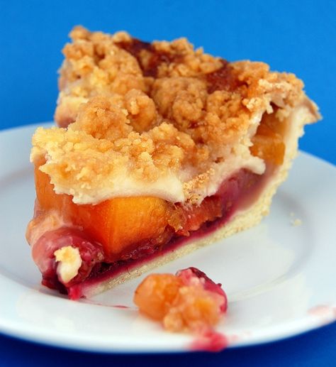 Peach Melba Pie Low Glycemic Desserts, Peach Delight, Tastiest Food, Peach Melba, Low Glycemic Foods, Desserts Snacks, Recipes Book, Paleo Recipes Easy, Easy Pie