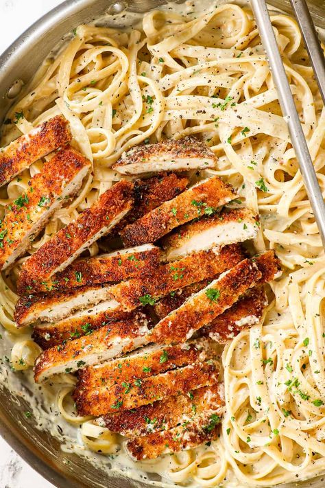 Chicken Alfredo Fettuccine Recipe, Chicken Alfredo Recipe, Chicken Fettuccine Alfredo, Chicken Fettuccine, Chicken Alfredo Recipes, Carlsbad Cravings, Parmesan Crusted Chicken, Alfredo Recipe, Fettuccine Alfredo