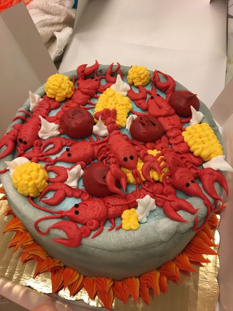 Crawfish Birthday Cake, Crawfish Potatoes, Crawfish Boil Cake, Crawfish Cake, Crawfish Birthday, Crawfish Boil Party Decorations, Lobster Bake Party, Boiled Cookies, Frogmore Stew