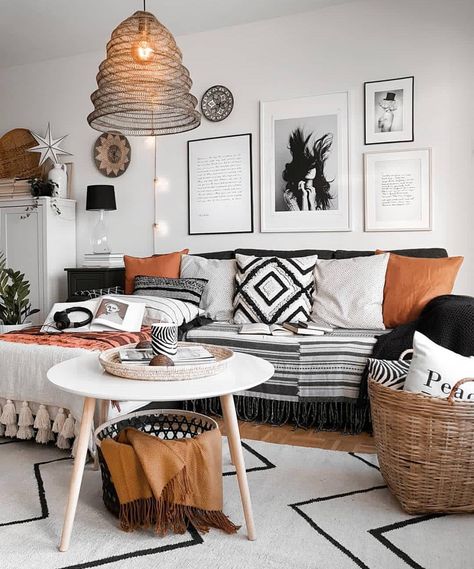 ️Boho home 💫  Inspi @mk.boho  #picoftheday #instalike #livingroom #livingroomdecor #livingroomstyle #livingroomideas #livingroomview Beautiful Living Room Ideas, Monochrome Living Room, Michael Wilson, College Apartment, Beautiful Living Rooms, Boho Living, Boho Living Room, Living Room Inspo, Living Room Ideas