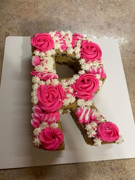 Cake Letters, Wilton Decorating Tips, Cake Lettering, Birthday Cookies, Cookie Cake, Bday Party, Cake Cookies, Decorating Tips, Birthday Cake