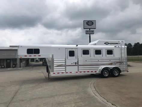 Horse Trailers For Sale, Horse Trailer Living Quarters, Horse Adventure, Livestock Trailers, Four Horses, Gooseneck Trailer, Trailer Living, Horse Trailers, Horse Trailer