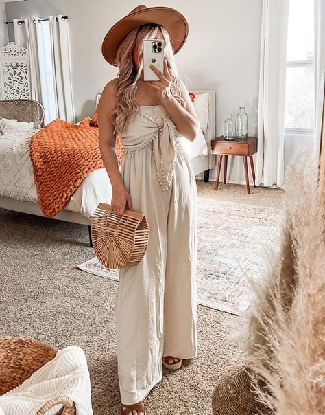 Amazon Outfits, Fashion Influencer, Chic Aesthetic, Boho Vibe, Petite Fashion, Favorite Products, Amazon Fashion, Fall Fashion, Influencer