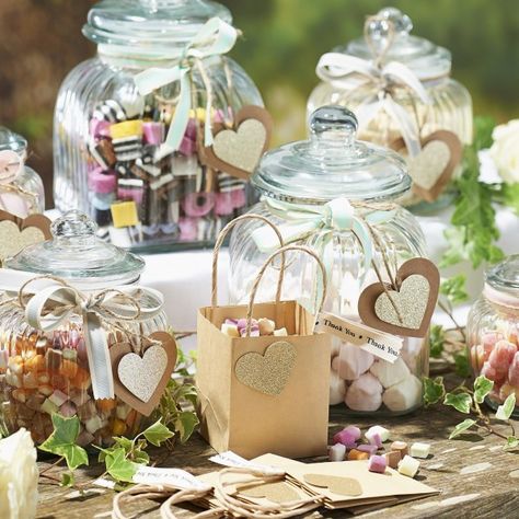 Sweet Table Wedding Elegant, Diy Candy Table, Wedding Sweet Table, Sweet Table Wedding, Sweet Wedding Favors, Wedding Favour Jars, Summer Favors, Sweet Station, Sweet Carts