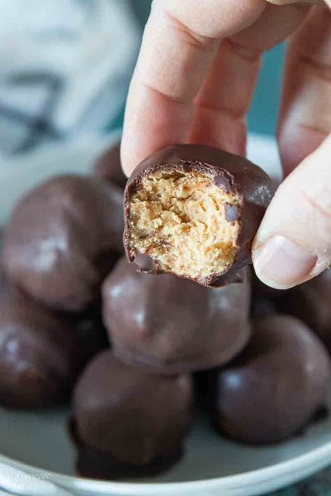 Gluten Free Peanut Butter Balls, Dairy Free Peanut Butter Balls, Peanut Butter Bliss Balls, Three Ingredient No Bake Chocolate Peanut Butter Balls, No-bake Peanut Butter Cheesecake Balls Recipe, Pb Balls, Chocolate Peanut Butter Fat Balls Keto, Gluten Free Peanut Butter, Gluten Free Christmas