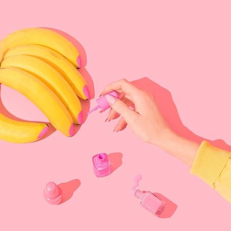 Instagram Colorful Sketches, Vintage Flatlay, Pastel Photography, Sketches Fashion, Banana Art, Boho Trends, Fashion Teenage Girls, Classy Vintage, 50 Style