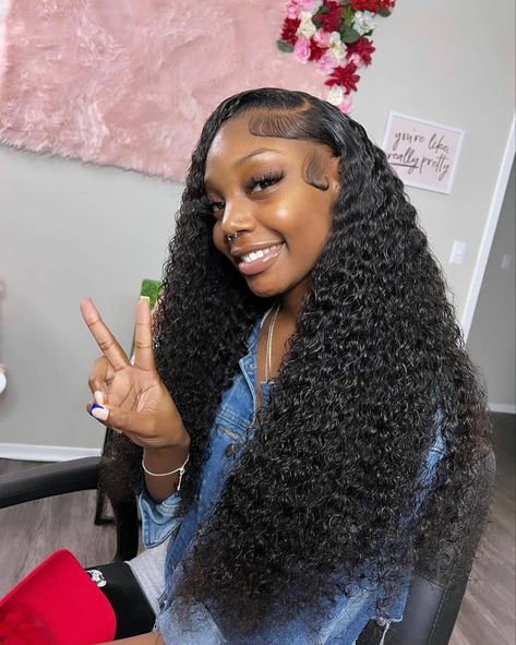 Silky Curly Hair, 13x4 Lace Front Wig, Frontal Wig Hairstyles, Birthday Hairstyles, Hair Wigs For Black Women, Protective Hairstyles Braids, Frontal Hairstyles, Deep Wave Hairstyles, Lace Front Human Hair Wigs