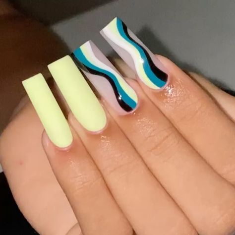 Drip Nails, Long Acrylic Nails Coffin, Nails Only, Bling Acrylic Nails, Instagram Baby, Diamond Nails, Girls Nails, Square Acrylic Nails, Luxury Nails