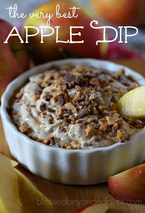 Apple Dips, Fruit Dip With Cream Cheese, Brown Sugar Toffee, Apple Dip Recipe, Fruit Dip Recipe, Harvest Dinner, Fruit Dips Recipes, Delicious Dips Recipes, English Toffee