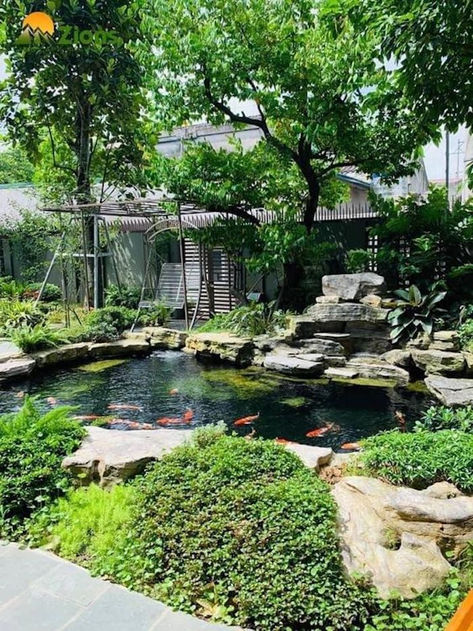 Outdoor Fish Tank, Indoor Pond, Koi Pond Design, Kolam Koi, Garden Pond Design, Outdoor Ponds, Zen Garden Design, Pond Water Features, Natural Pond