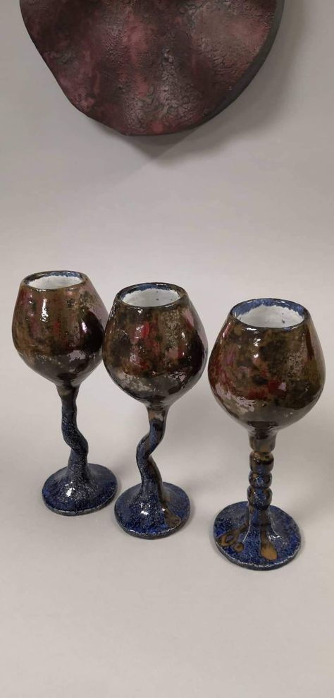 Ceramics Wine Cup, Pottery Wine Glasses, Ceramic Wine Cups, Pottery Moodboard, Clay Wine Glasses, Wine Glass Pottery, Ceramic Wine Glasses, Pottery Goblet, Hsc Art