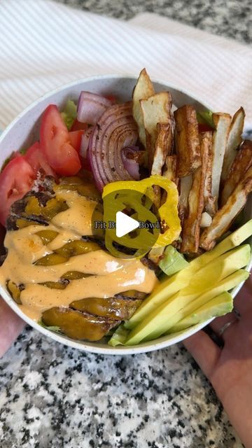 Valeria Mercado on Instagram: "Fit Burger Bowl 🍔

Fun. Delicious. Healthy👊🏼

Ingredients: 
Lean ground beef 95/5 (1/2 lb) makes approx 4 patties enough for 2 ppl 
Seasoned with: salt & pepper to taste 

Burger toppings: 
Homemade French fries 
Lettuce 
Tomatoes 
Onions 
Avocado slices 
Fat free cheddar cheese
Banana peppers

For the French fries: 
2 baking potatoes 
Salt to taste 
Avocado spray

To top it off we used a Burger Sauce from @chosenfoods 

Notes: make ground beef into Patties, seasoned well & cook in a flat pan for about 2 min per side depending on the thickness of patty. Once you have flipped the patties add about a tbsp of cheese and let it melt. For the French fries I used 2 baking potatoes cut into slices. Add them to the air fryer with some avocado spray at 400 degrees Baking Potatoes, Burger Bowl, Flat Pan, Homemade French Fries, Banana Peppers, Burger Toppings, Burger Sauce, Avocado Slices, Easy Morning