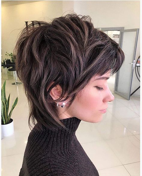 40 Ways To Wear Short Brown Hair In 2023 Haircuts Trending, Rocker Hair, Short Shag Haircuts, Shaggy Short Hair, Edgy Haircuts, Shag Haircuts, Short Shag, Short Brown Hair, Bob Haircut For Fine Hair