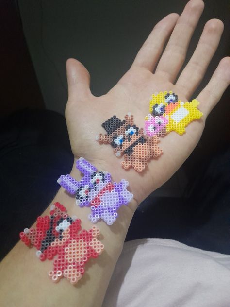 Fnaf Sb Perler Beads, Fnaf Perler Beads Security Breach, Helluva Boss Perler Beads, Fnaf Perler Beads, Ian Alexander, Ironing Beads, Melty Bead Designs, Melt Beads Patterns, Easy Perler Bead Patterns