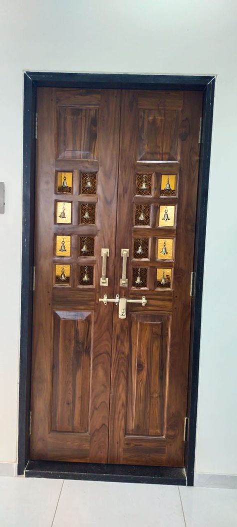 Pooja Room Door Design Traditional, Mandir Doors, Pooja Room Double Door Designs, Pooja Room Door, Pooja Door, Pooja Door Design, Windows Design, Dressing Design, Cake Kids