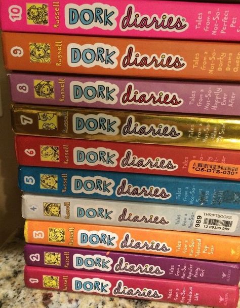 Dork Diaries Books, Young Adult Books, Dork Diaries, 2010s Nostalgia, Childhood Memories 2000, Nostalgia Aesthetic, Diary Book, 2000s Nostalgia, Childhood Books