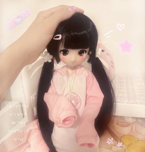 Ball Jointed Doll Aesthetic, Mini Dollfie Dream, Ball Jointed Dolls Anime, Dolfie Dream Dolls, Dollfie Dream Dolls, Bjd Cute, Aesthetic Charms, Bjd Photography, Bjd Anime