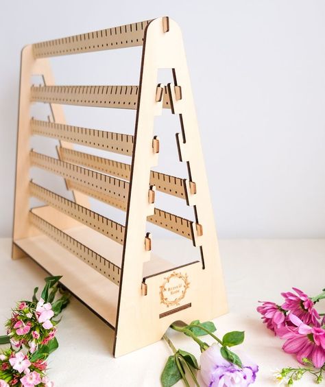 Earing Organizer, Easy Diy Fashion, Diy Rack, Short Large, Craft Market Display, Doodle Art Flowers, Laser Cut Wood Crafts, Craft Stalls, Wooden Organizer