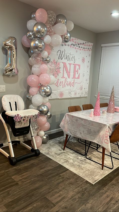 1st Birthday Snowflake Theme, 1st Bday Winter Theme, 1st Birthday In December, Girls Winter Onederland Birthday, Winter Wonderland Party 1st Birthdays, Winter Onederland Birthday Decorations, Pink Winter Wonderland Party Theme, January One Year Old Birthday, Winter First Birthday Themes Girl