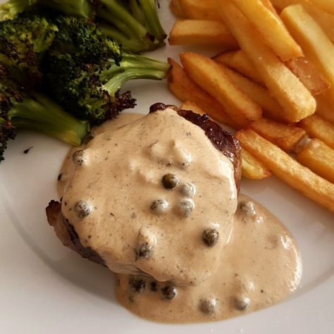 Steak Au Poivre Recipe Peppercorn Sauce, Green Pepper Sauce Recipe, Green Pepper Corn Sauce For Steak, Steak With Peppercorn Sauce, Green Peppercorn Sauce For Steak, Green Peppercorn Recipes, Pepper Corn Sauce For Steak, Steak Au Poivre Recipe, Green Pepper Steak Recipe