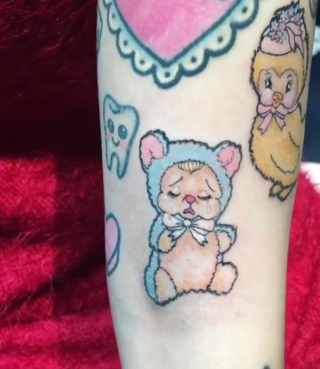 Left Arm Tattoos, Grunge Tattoo, Bunny Tattoos, Bat Tattoo, Bear Tattoo, Home Tattoo, Dream Tattoos, Tattoo Design Drawings, Book Art Drawings