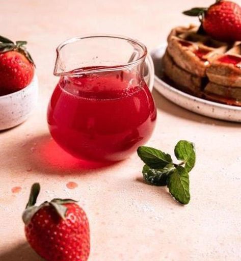 Strawberry Basil Simple Syrup, Dark Chocolate Pudding, Basil Simple Syrup, Strawberry Simple Syrup, Strawberry Rose, Strawberry Basil, Simple Syrup Recipes, Rose Recipes, Make Simple Syrup