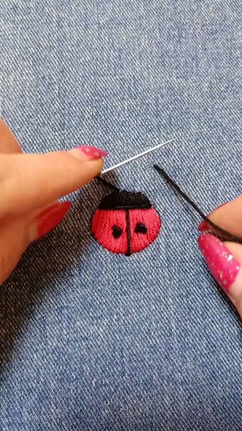 2.5M views · 79K reactions | Creatively repairing a hole in jeans🐞 | Creatively repairing a hole in jeans🐞 | By Simple ideas | Facebook Hole In Jeans, Patch Hole, Repair Jeans, Fabric Embellishment, Visible Mending, Repair Clothes, Denim Crafts, Diy Patches, Embroidery On Clothes