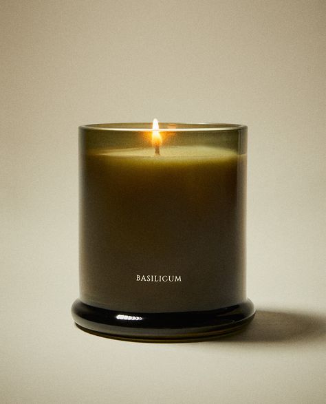 (350 G) BASILICUM SCENTED CANDLE | Zara Home United States of America Zara Home Candles, Luxury Candles Packaging, Candle Photoshoot, Skincare Branding, Fragrance Packaging, Green Notes, Candle Branding, Candle Packaging, Candle Business