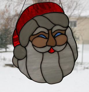 stained glass santa - Google Search Stained Glass Santa, Diy Staining, Painted Glass Art, Stained Glass Decor, Stained Glass Ornaments, Stained Glass Window Hanging, Stained Glass Christmas, Jolly Santa, Stained Glass Diy