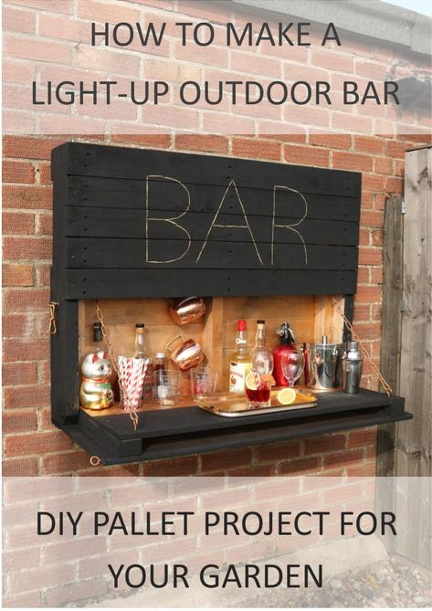 Palet Bar, Wooden Pallet Bar, Pallet Bar Diy, Diy Outdoor Bar, Pallet Garden Furniture, Bar Diy, Outside Bars, Pallet Bar, Pallet Patio