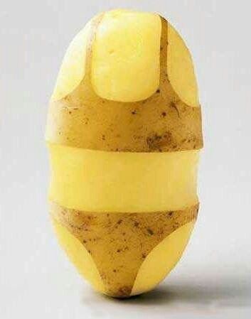 What a sexy potato!!! Fun With Food, A Potato, Funny Food, Food Humor, Creative Food, Fun Food, Food Design, Cute Food, Food Photo