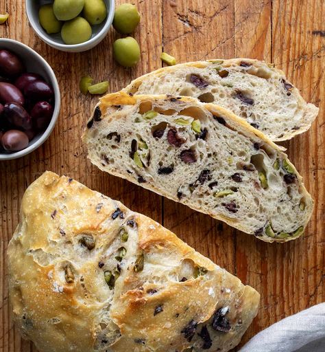 Olive Loaf Recipe, Pioneer Woman Olive Cheese Bread, Sourdough Olive Bread Recipe, Recipes With Olives, Olive Sourdough Bread, Olive Cheese Bread, Olive Bread Recipe, Asiago Bread, Olive Loaf